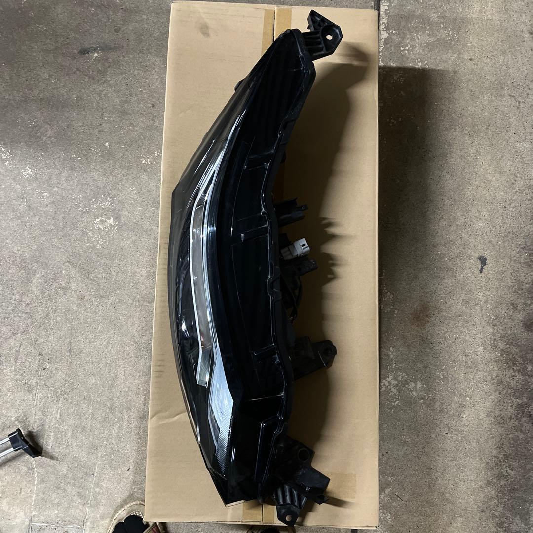 T 33 エクストレイル 右クリアランス ウィンカーコンビネーションランプ