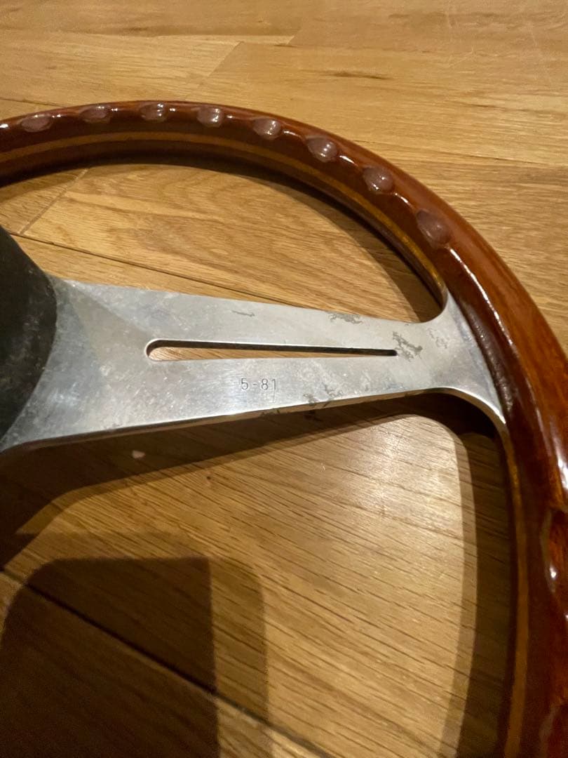 ナルディ　NARDI Torino CLASSIC 36cm