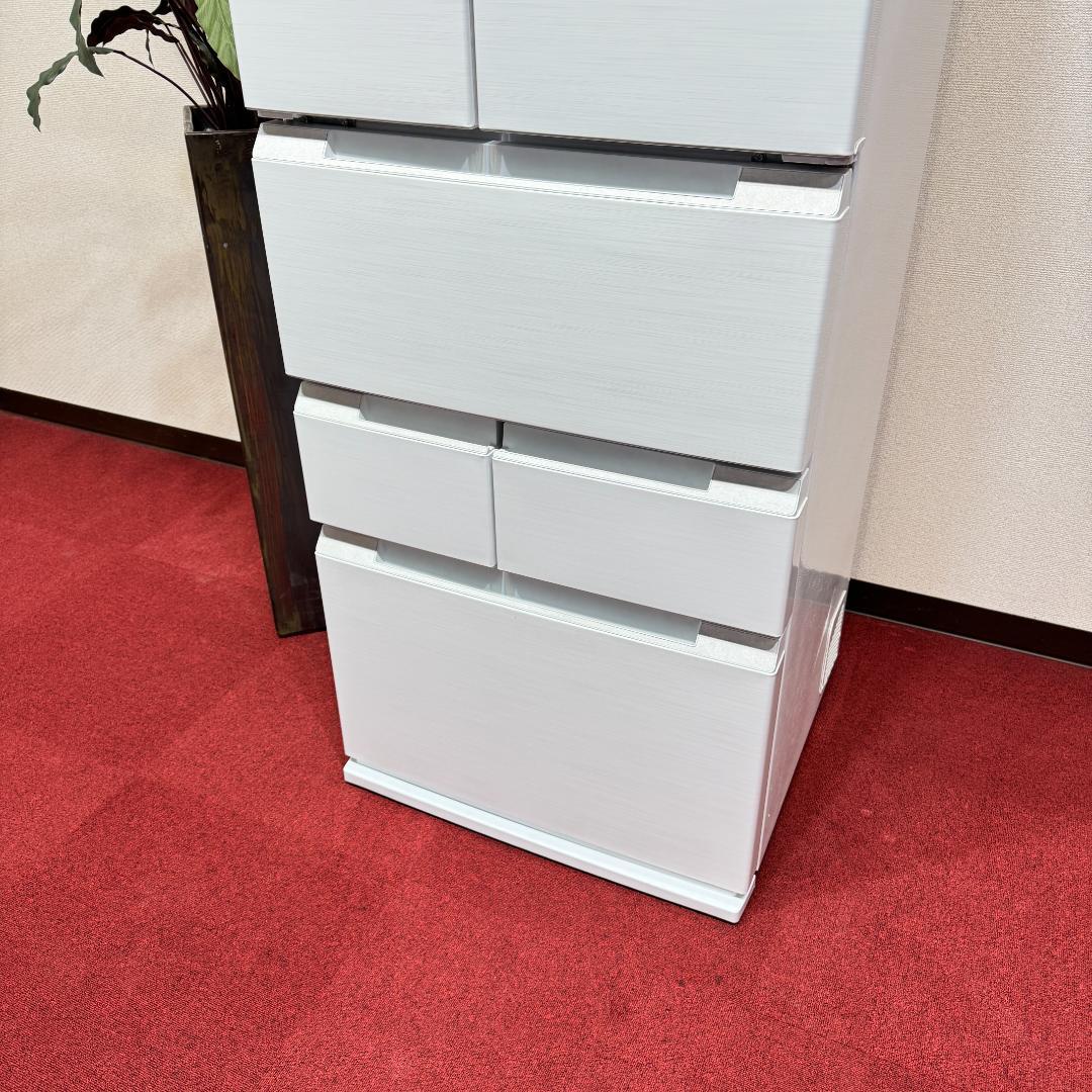 東京23区送料無料　極美品シャープ６ドア冷蔵庫457L 2023年製