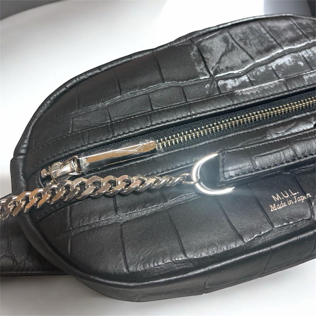 M.U.L. ボディバックブラックシルバーライン