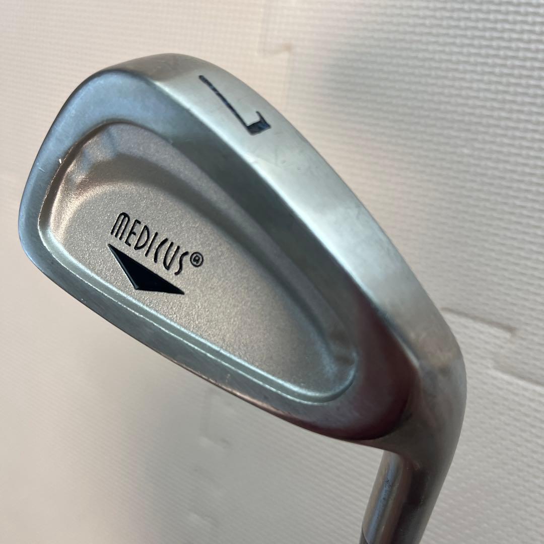 希少美品　メディカス　アイアン　7番　ゴルフ練習器具　スイングトレーナー