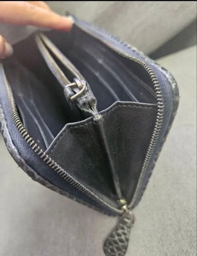 BOTTEGAVENETA 長財布 希少エナメル蛇革 送料込み