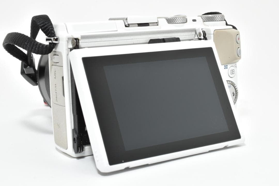 ■美品■Canon キヤノン EOS-M3 18-55 IS-STM