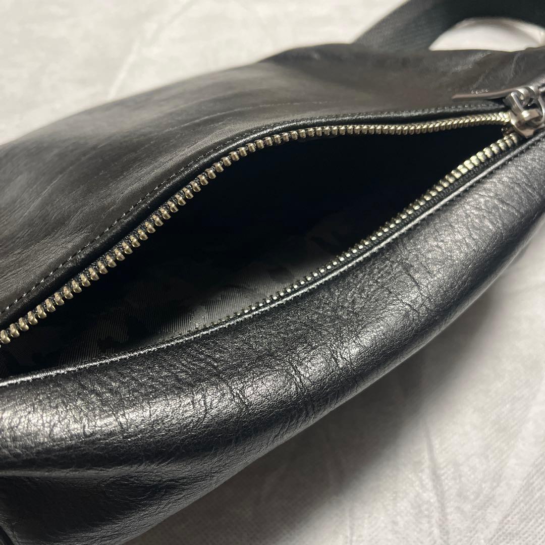 aniary アニアリ アンティークレザー ボディバッグ ブラック