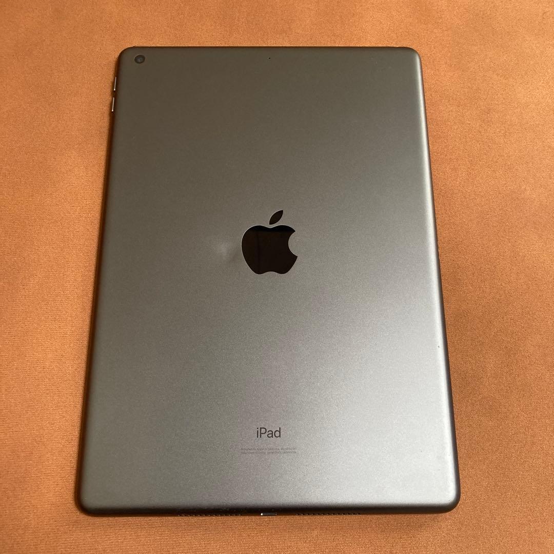 3332【早い者勝ち】iPad7 第7世代 32GB WIFIモデル☆