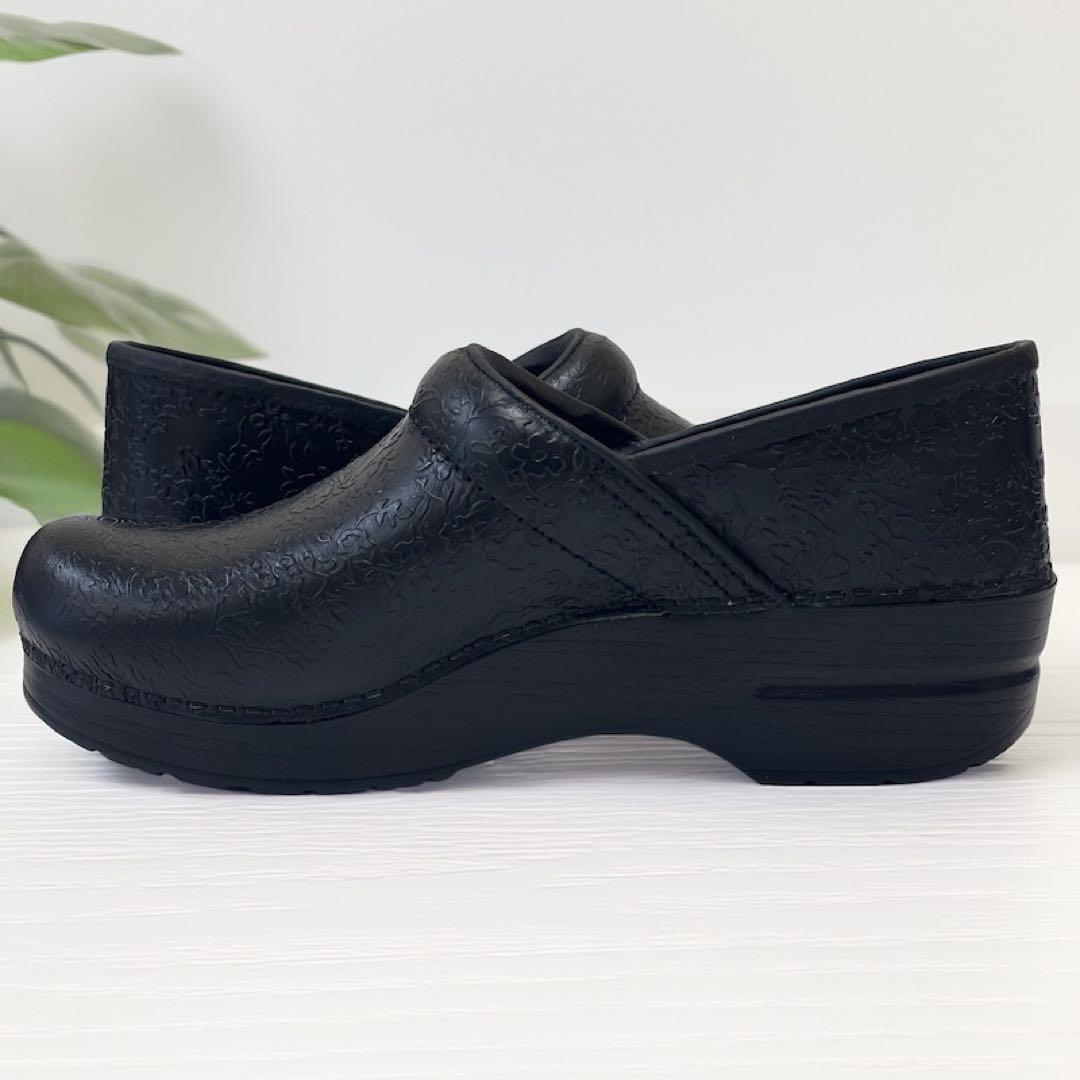 新品未使用　dansko Professional サイズ38(24〜24.5)