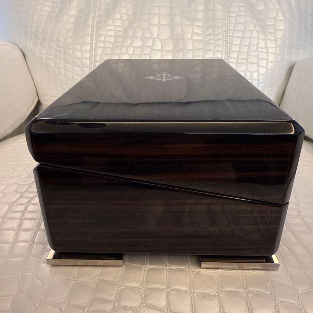 パテックフリップダークブラウン 木製時計収納ボックス