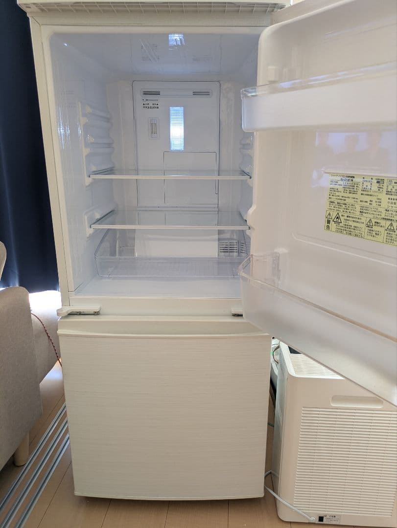 SHARP ホワイト冷蔵庫 上冷蔵下冷凍