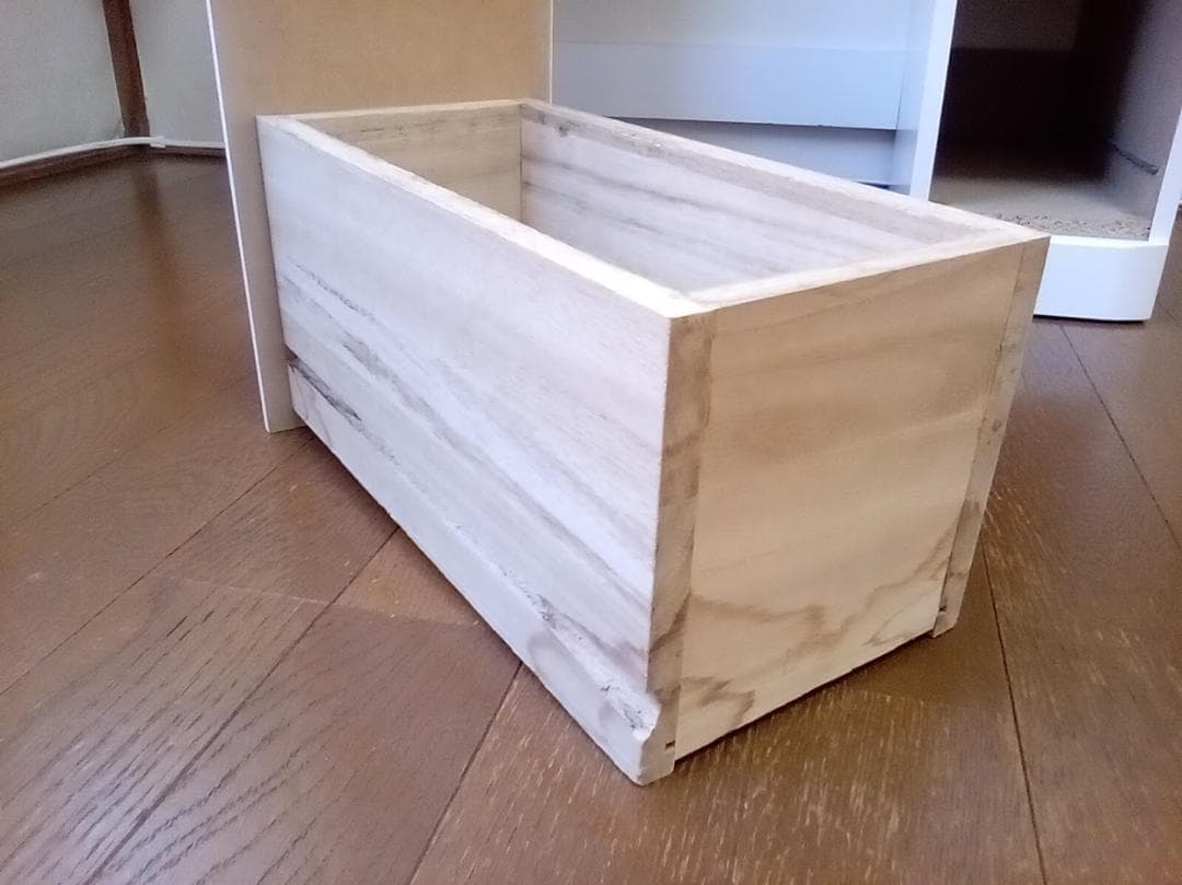 ドレッサー 三面鏡 鏡台 白 ホワイト 引出し 収納 コンセント 照明 送料込み