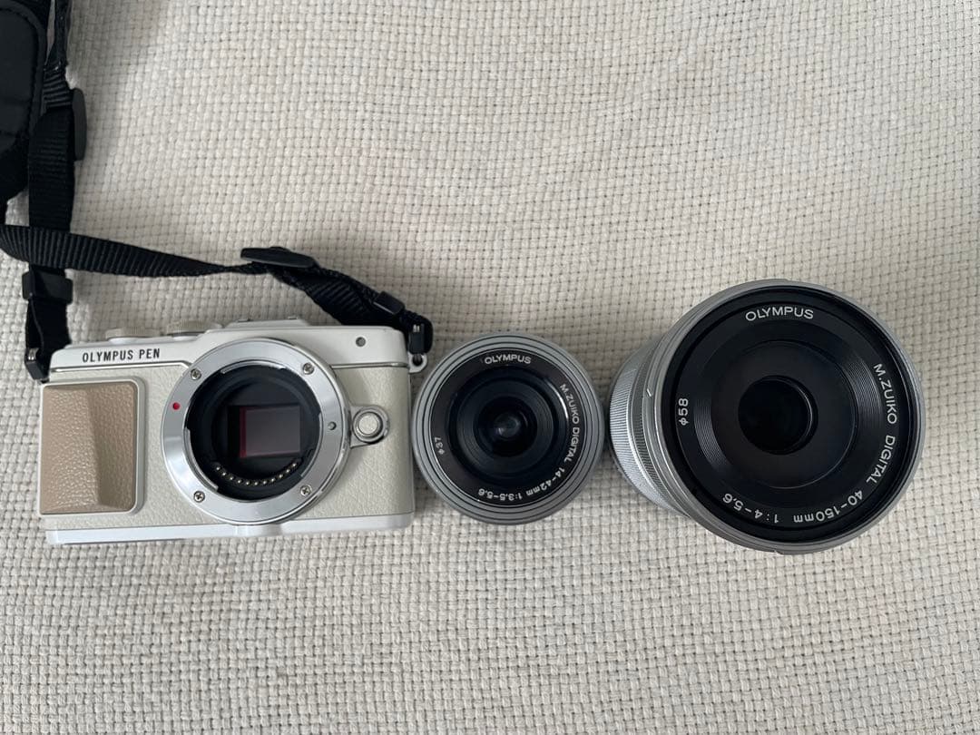 OLYMPUS PEN Lite E-PL7 EZダブルズームキット ホワイト