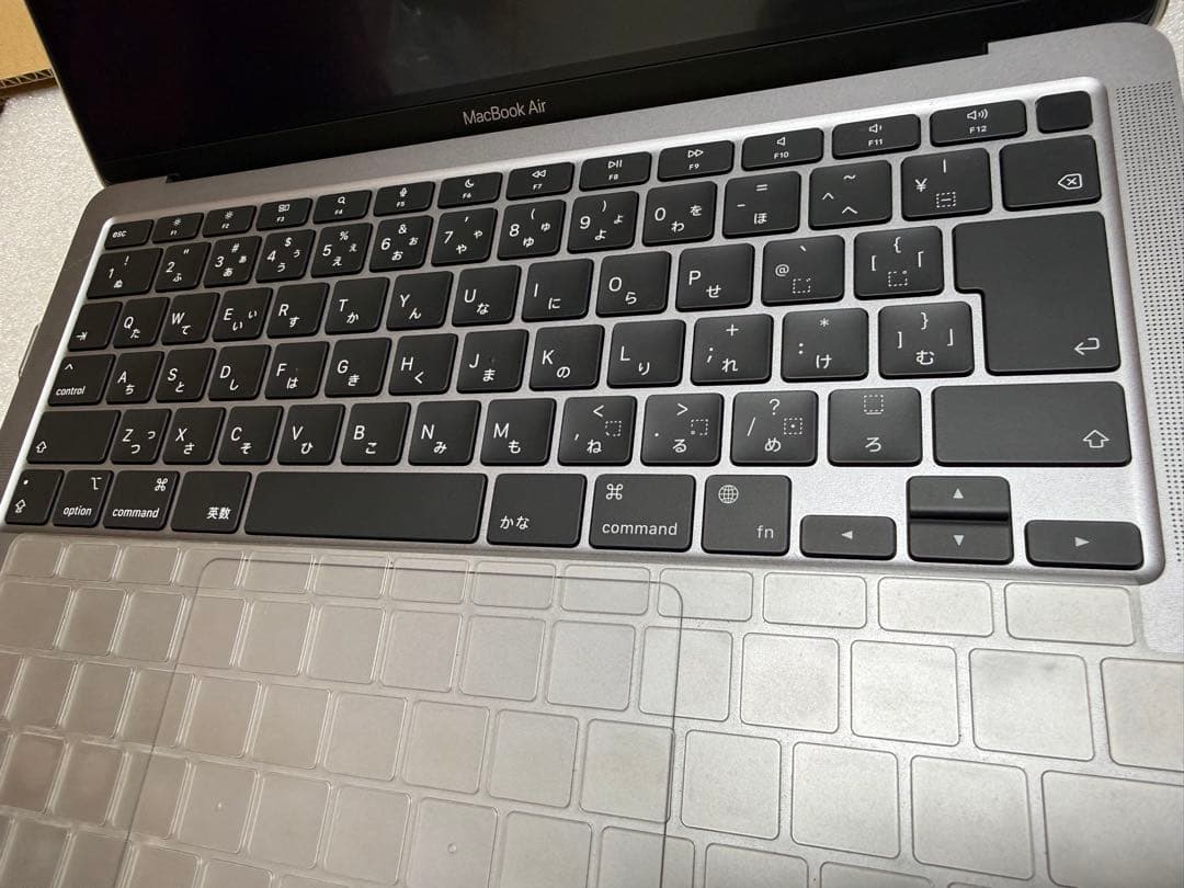 Apple MacBook Air M1 2020 箱なし　収納バック付き