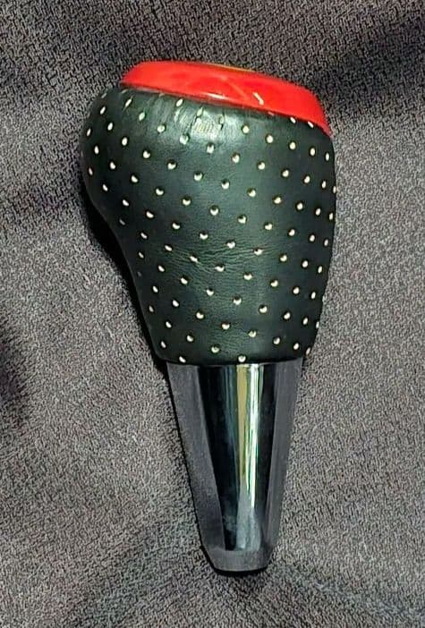 シャア専用オーリス 純正シフトレバー ジオニックトヨタマーク