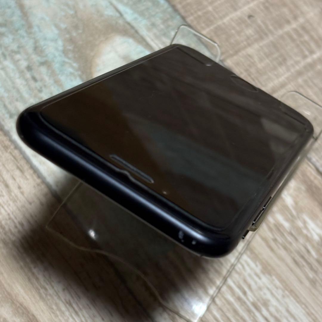 iPhone SE2 256GB（ブラック)