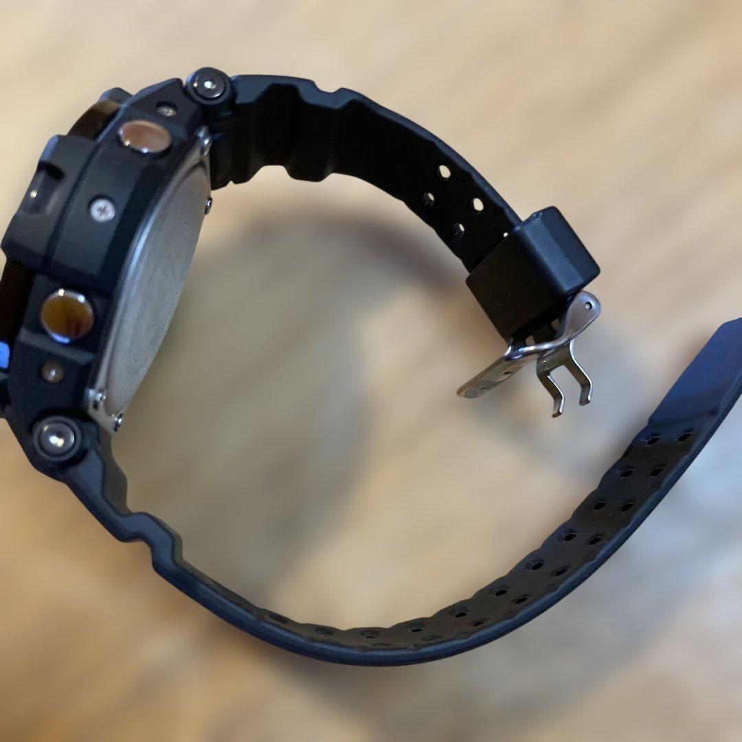 CASIO G-SHOCK TWINSENSOR 腕時計 GA-1100