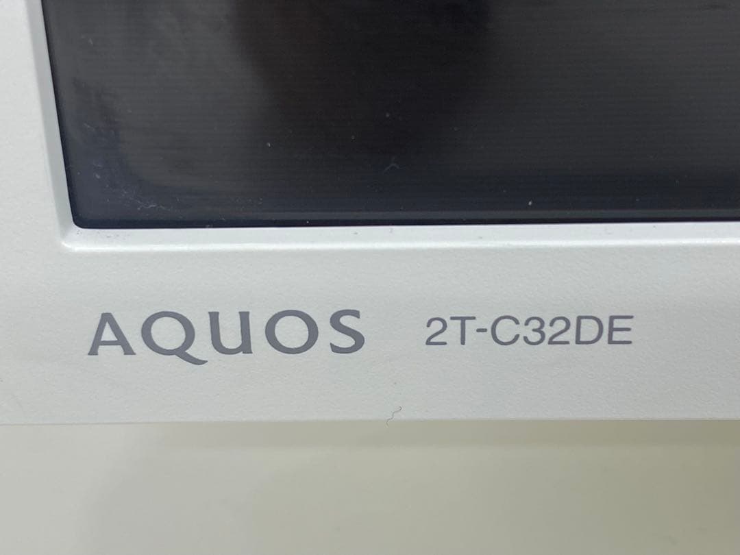 SHARP シャープ 液晶テレビ ホワイト 2T-C32DE 32インチ
