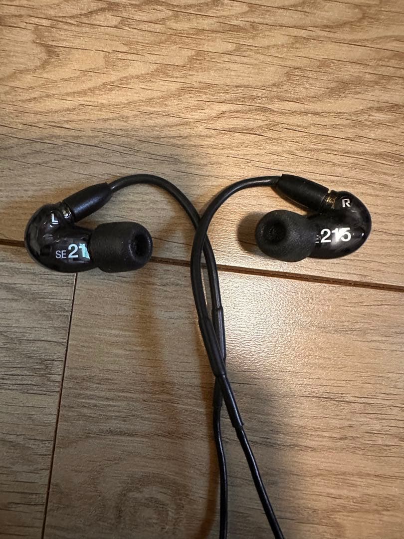 SHURE 有線イヤホン キャリングケース付き