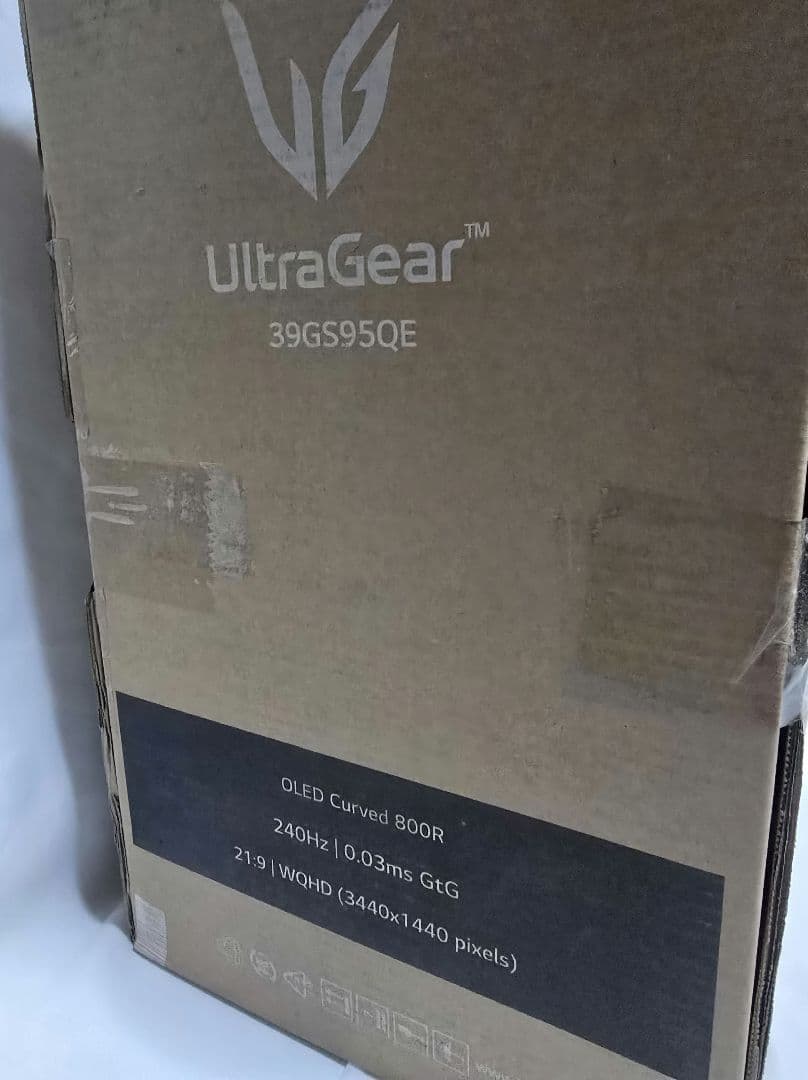 LG UltraGear 39GS95QE-B OLED 湾曲ゲーミングモニター