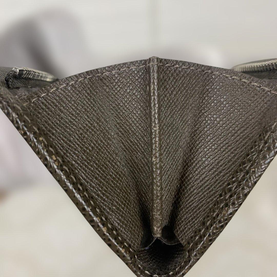 ルイヴィトン タイガ ポルト モネ セルゲイ 小銭入れ