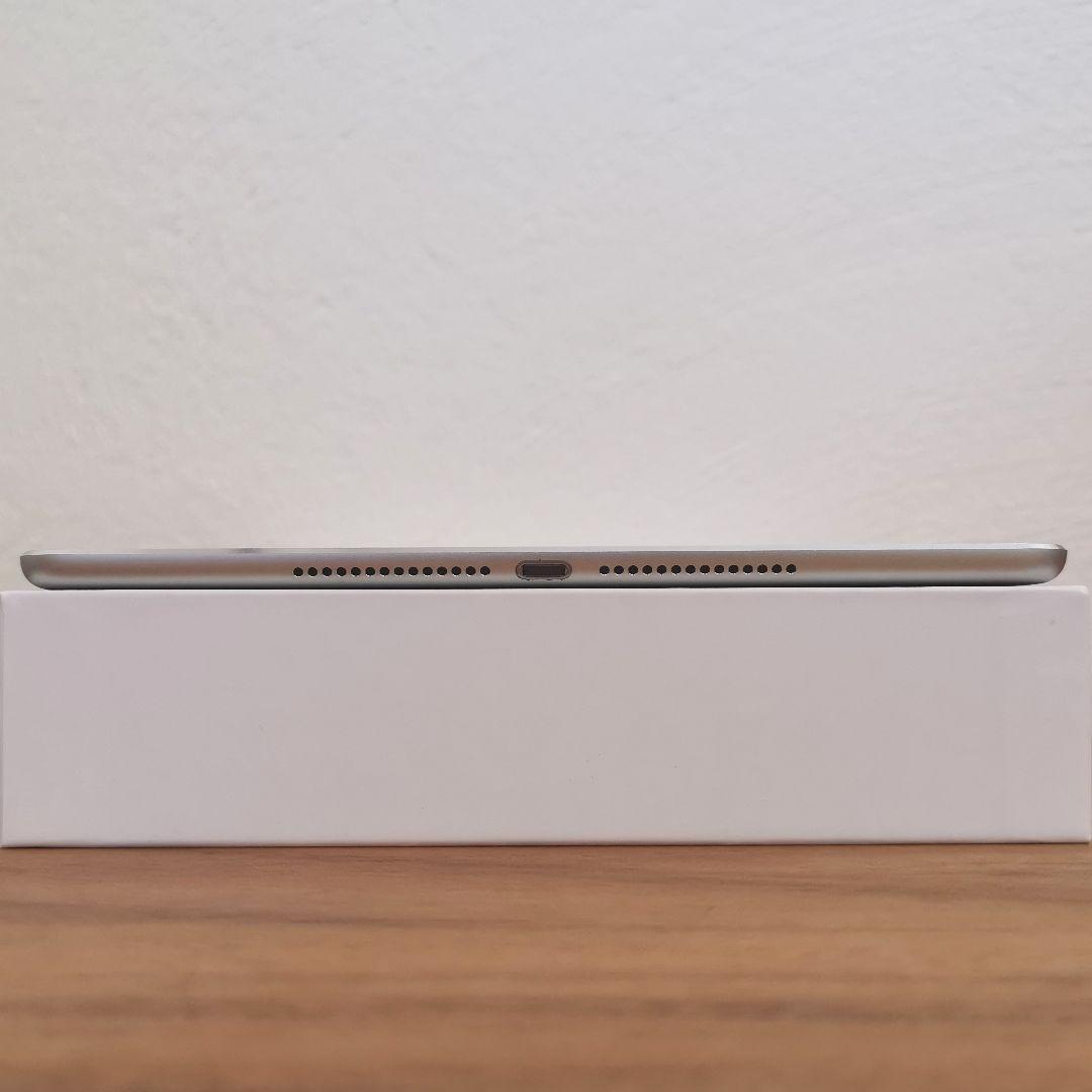 『美品・最大容量95%』iPad Air 第2世代 64GB 『ドコモ版』407