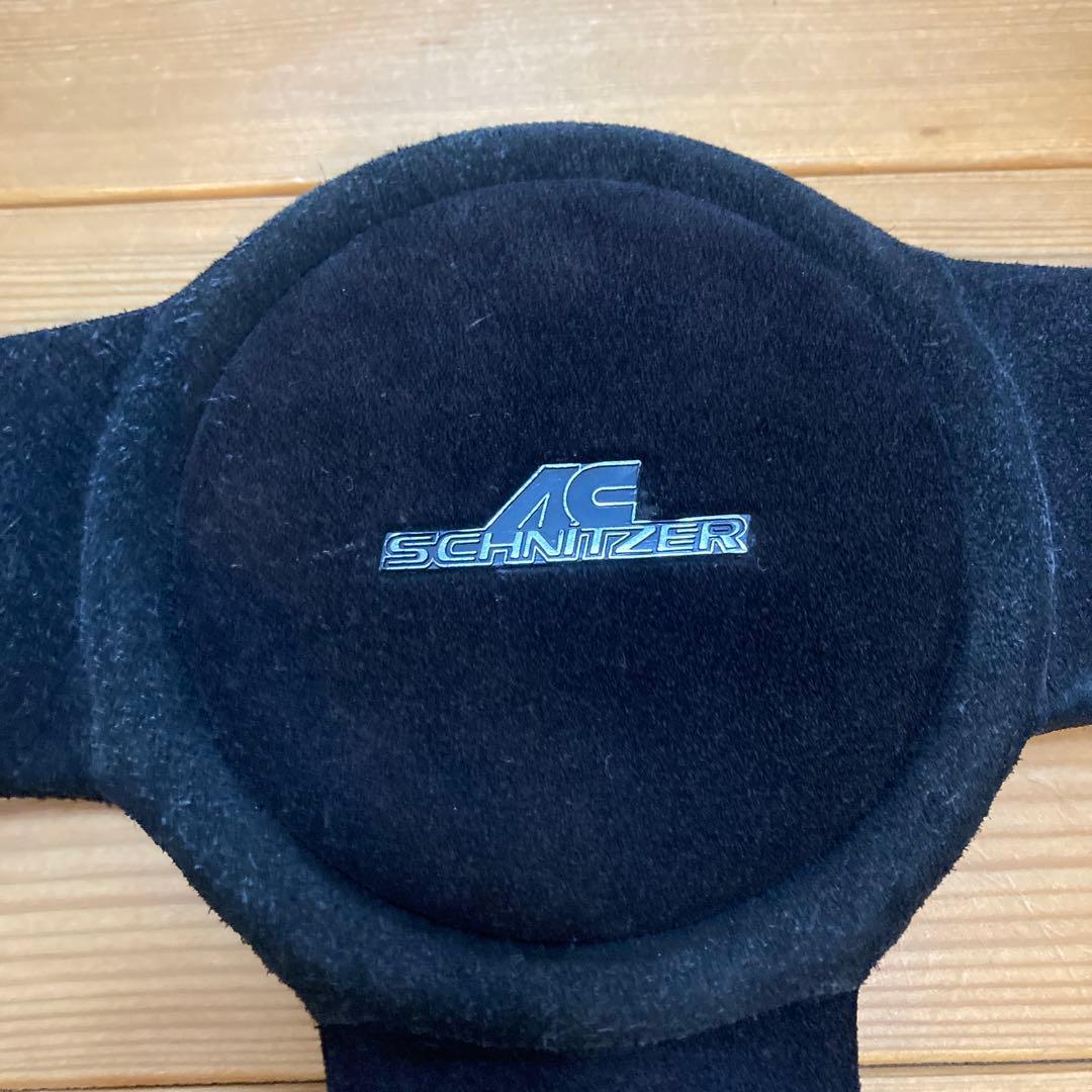 ACシュニッツァー　ステアリング 35π スエード