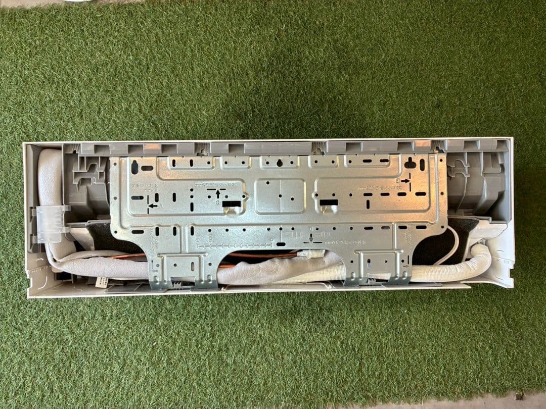 ◯1933 東芝【RAS-K281E3DX】 2023年 10畳　エアコン 中古