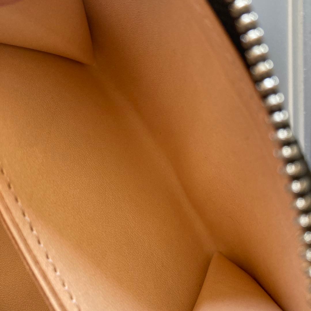 【新品未使用】エンダースキーマ　ラウンドジップ財布