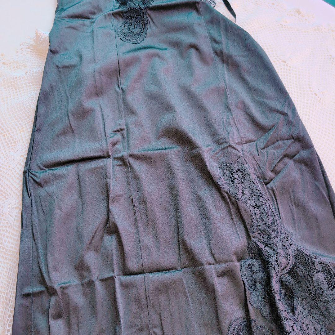 【Christian Dior】新品ランジェリー　黒レーススリップ　キャミ