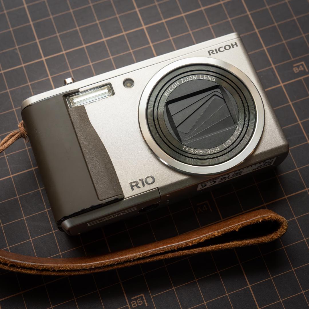 【完動品】RICOH R10（リコー）