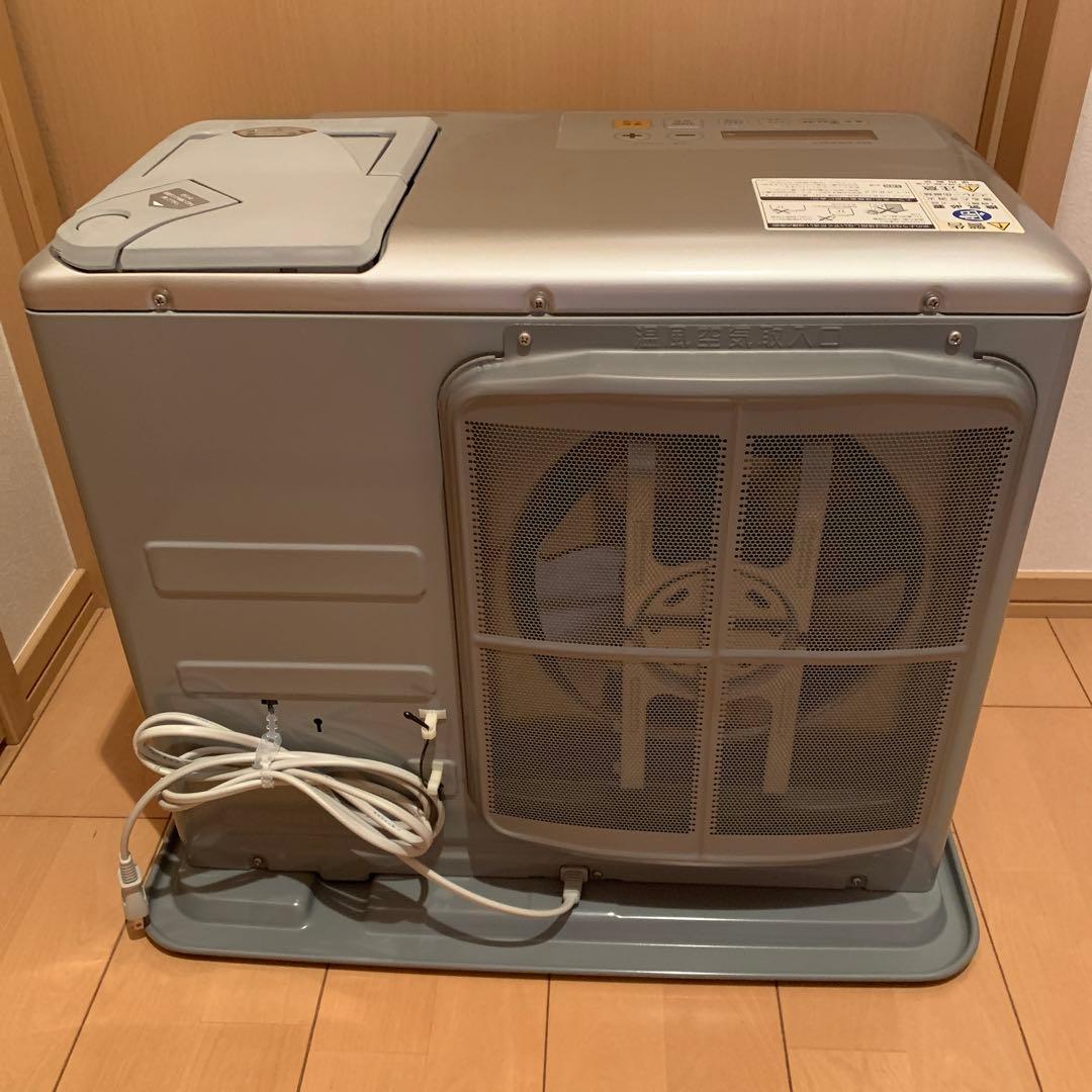 石油ファンヒーター　SHARP OK-S58CR-S