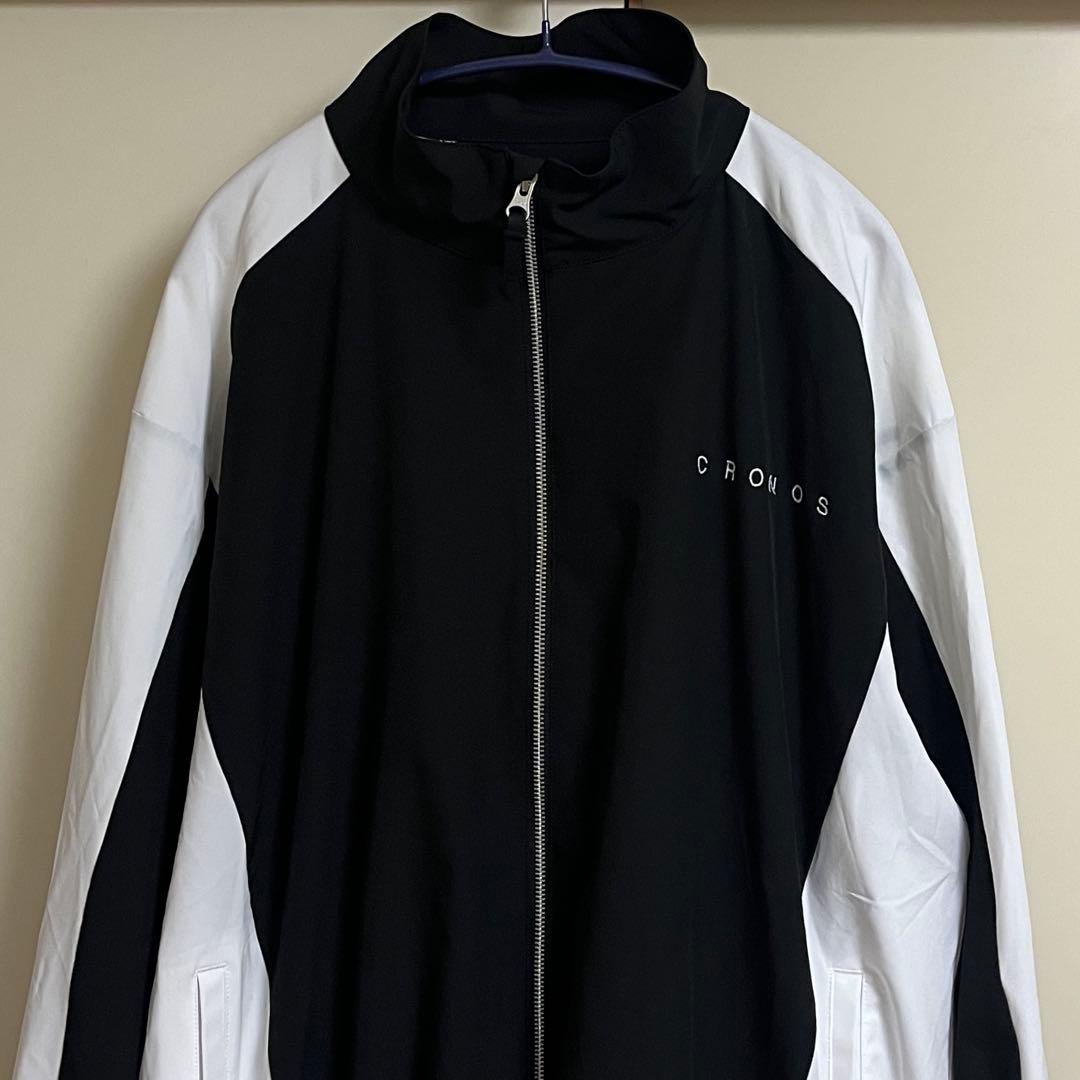 ☆大人気！クロノス CRONOS 刺繍ロゴ ナイロンジャケット☆