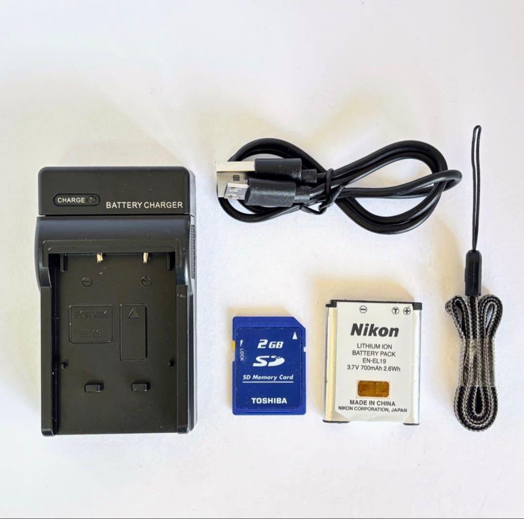 美品 Nikon COOLPIX A300 ピンク