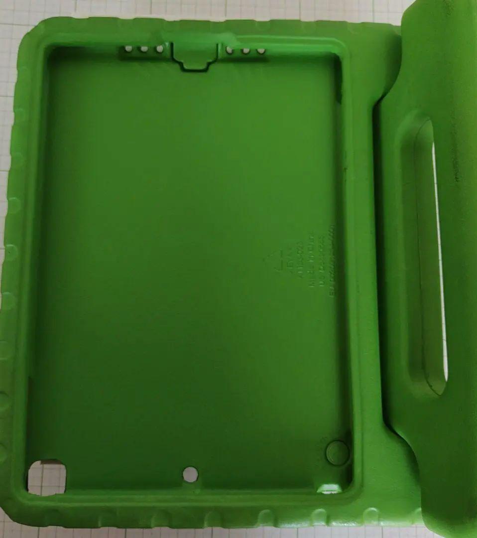 【Apple】 iPad Air 16GB モデル A1475　おまけ緑カバー