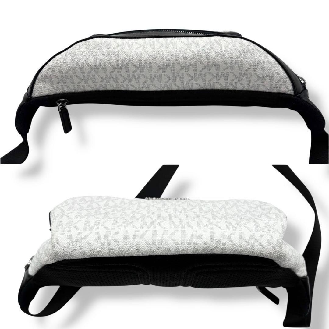 極美品 マイケルコース　クーパー ボディバッグ MK シグネチャー　ホワイト