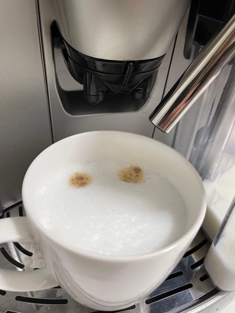 美品デロンギ 全自動エスプレッソマシン ESAM1500DK厨房機器 業務用 。