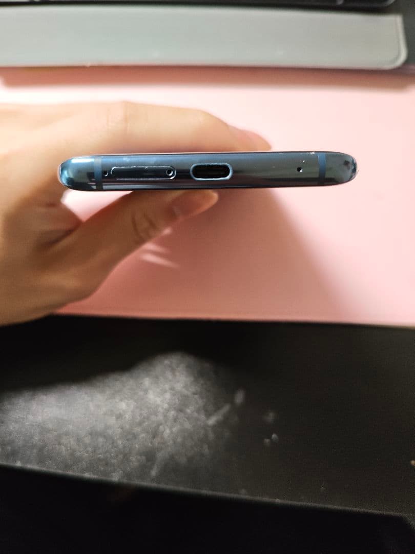 HUAWEI Mate 20 Pro 本体 6GB RAM 128GB