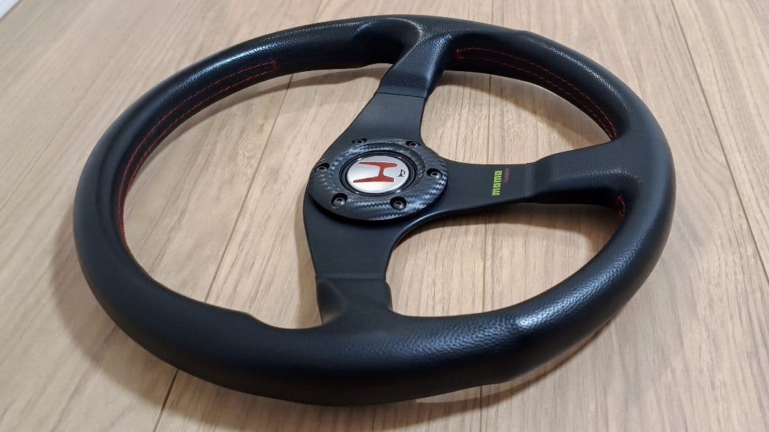 か*き様 MOMO モモ TUNER チューナー ブラック スポーク 350mm