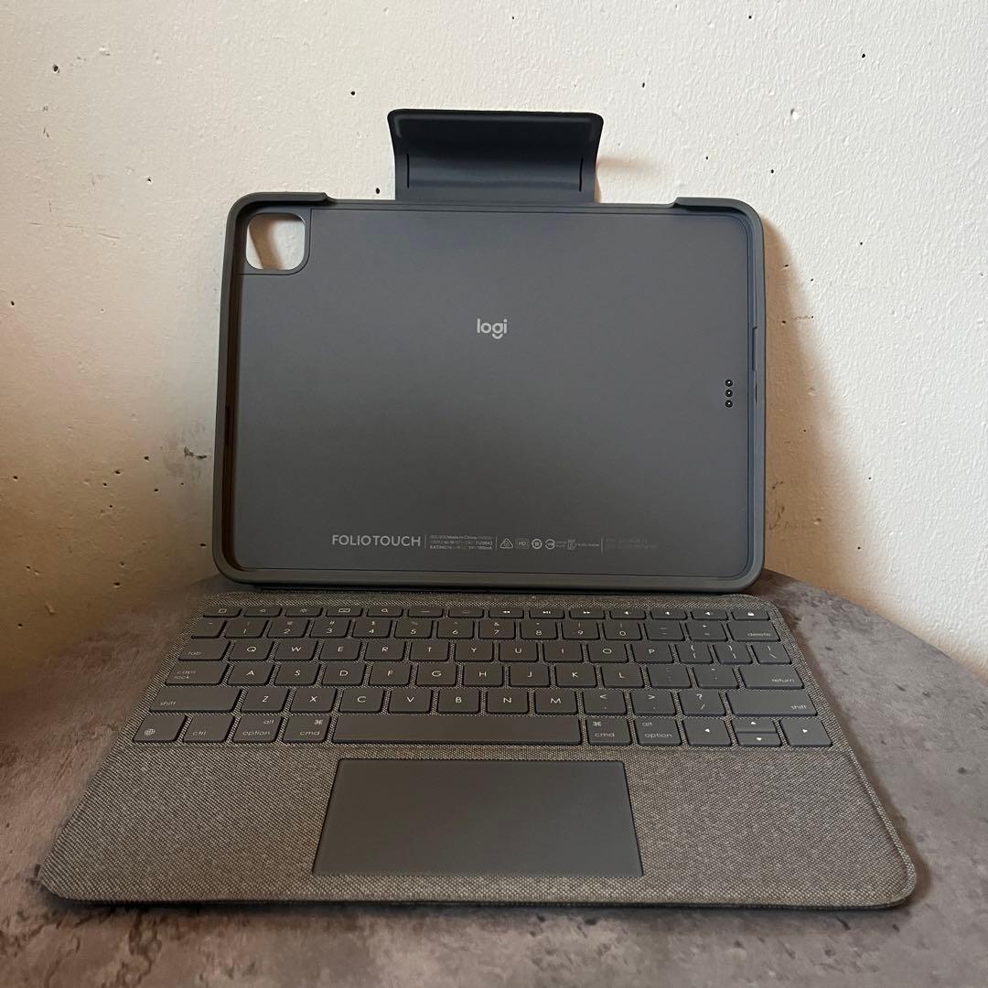 logicool FOLIO TOUCH iPad Proキーボード　第一ニ世代