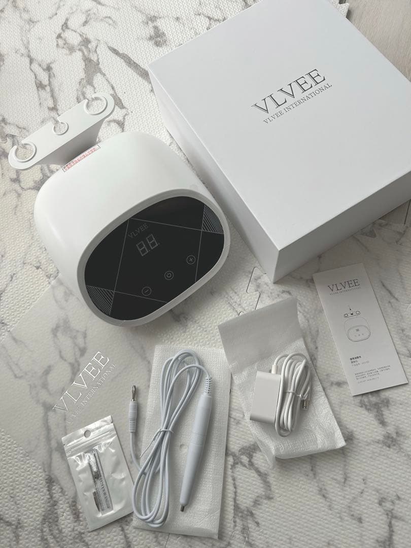 VLVEE 美容器 デジタル表示 シミケア機器 シミ取り！新品未使用！！
