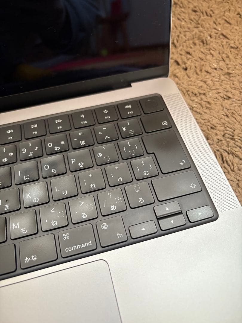 MacBook Pro M2pro 14インチ