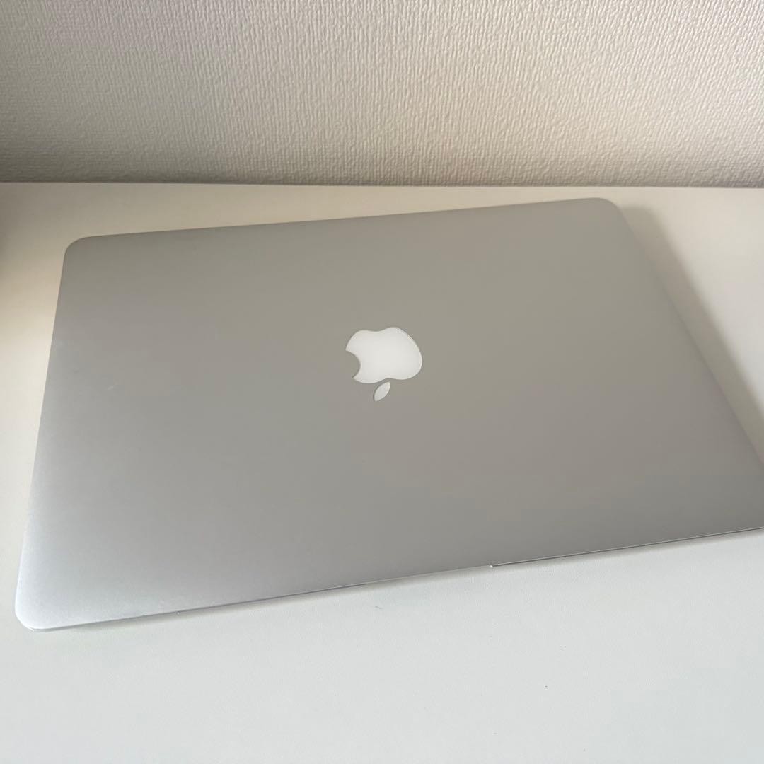 MacBook本体 Apple MacBook Air 13.3inch 256GB
