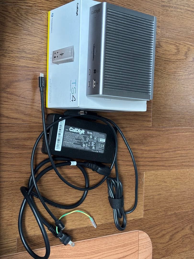 週末限定価格！CalDigit TS4/ Thunderbolt Station