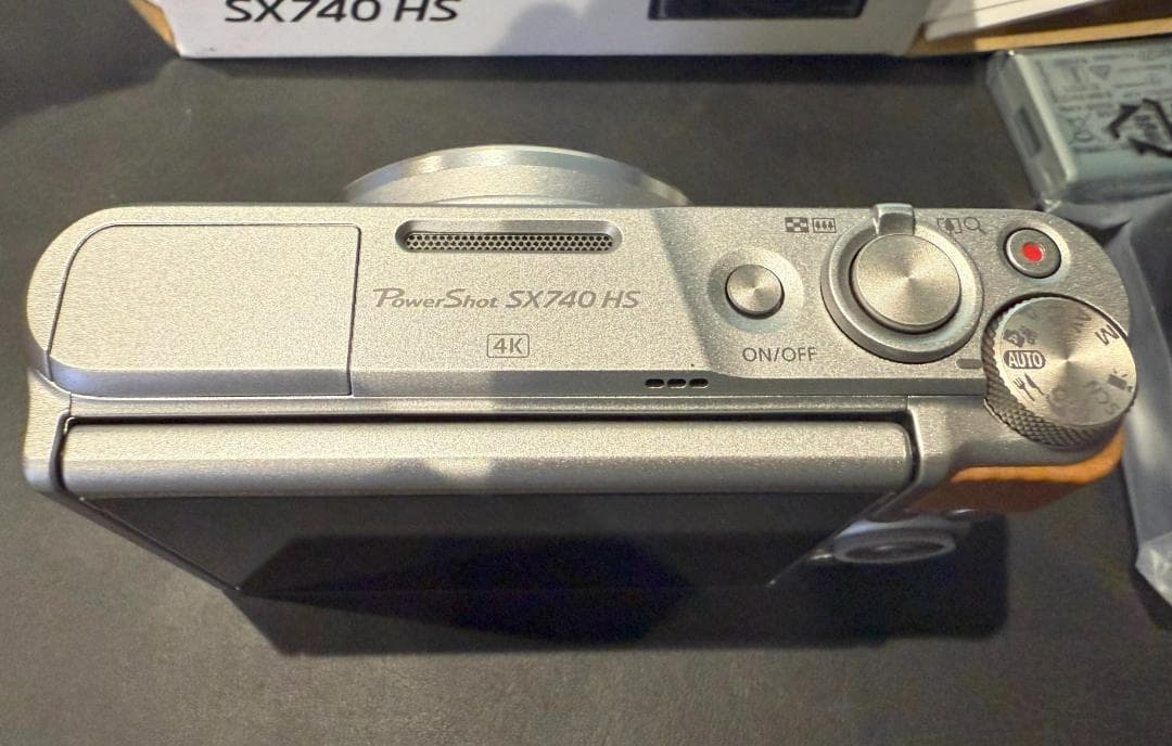 【新品未使用】Canon PowerShot SX740 HS シルバー