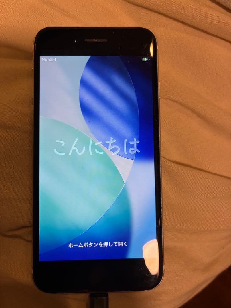 iPhone se2 本体 バッテリー最大容量83% SIMフリー