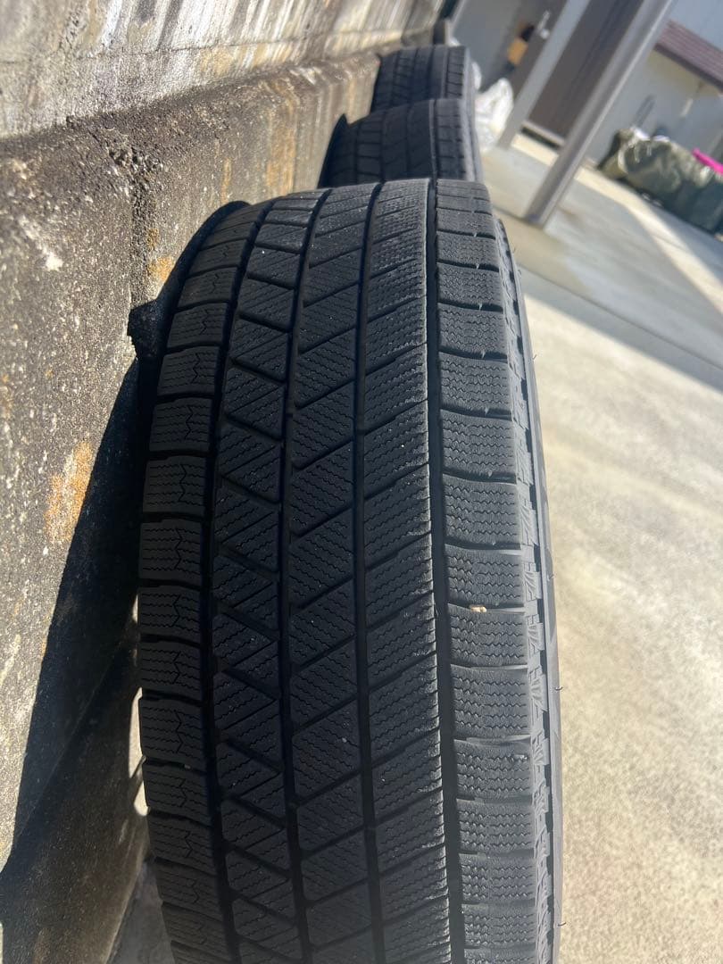 215/70R15ブリザック VRX3 ノマド　シエラ 純正ホイールセット