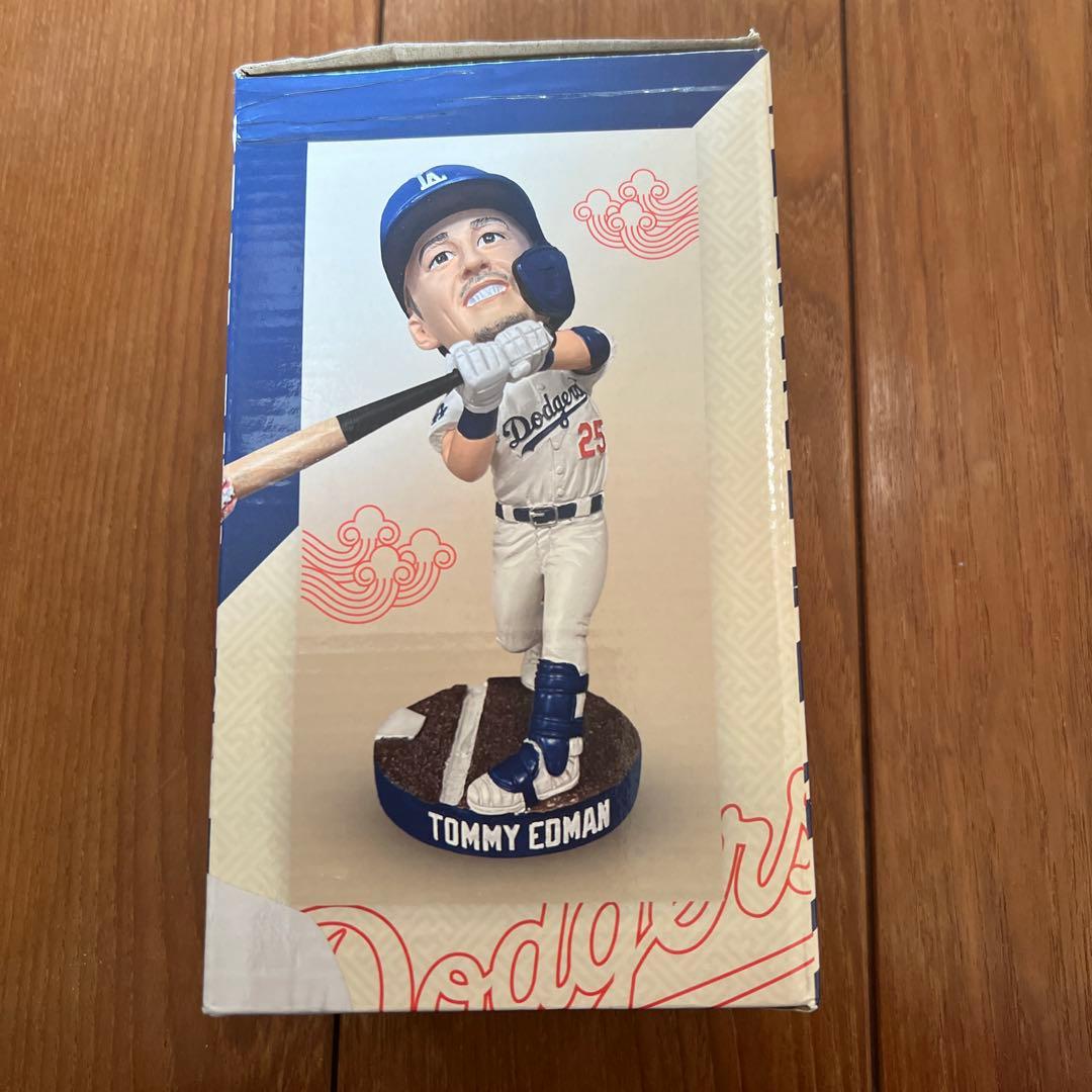 ドジャース　トミー・エドマン フィギュア 25