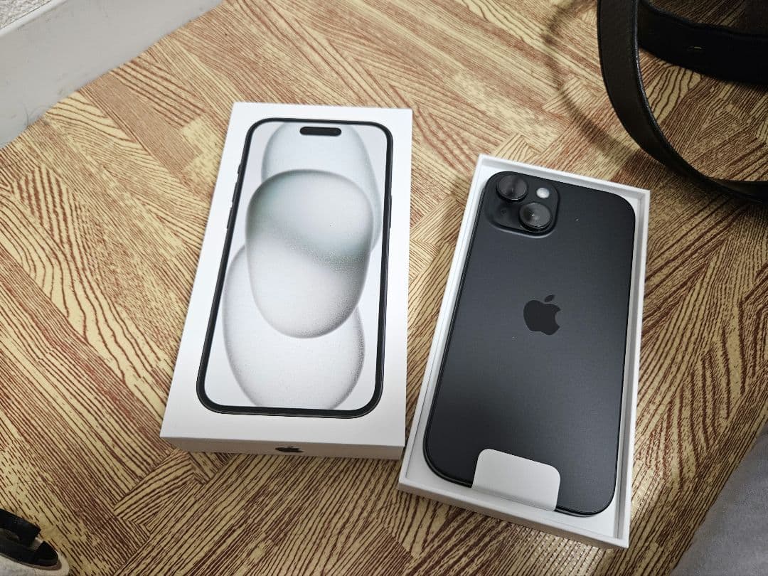 【新品未使用】iPhone15 128gb ブラック