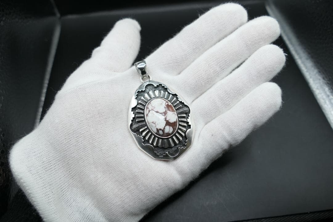 美品　SAAD　サード　ワイルドホース　ホワイトターコイズ　ネックレス　トップ