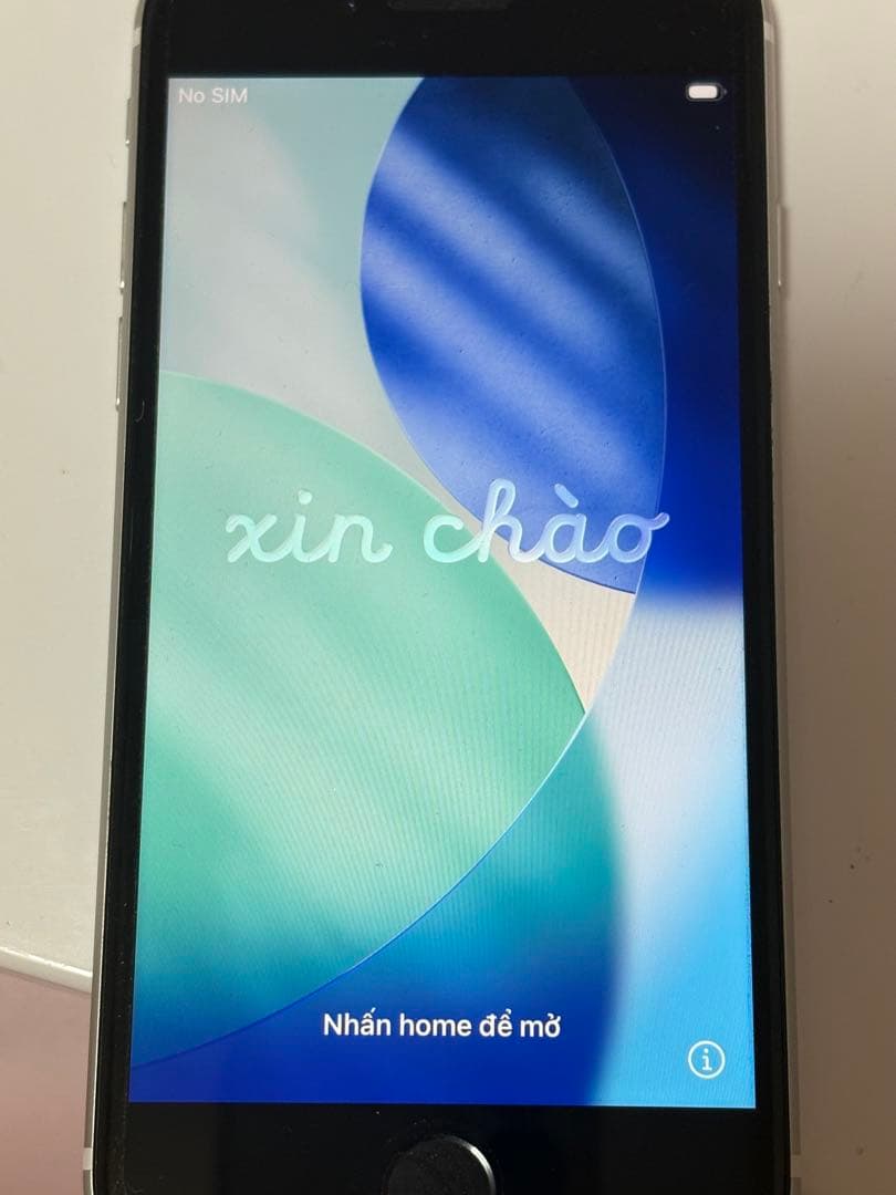 iPhone SE 第2世代 白 SIMフリー