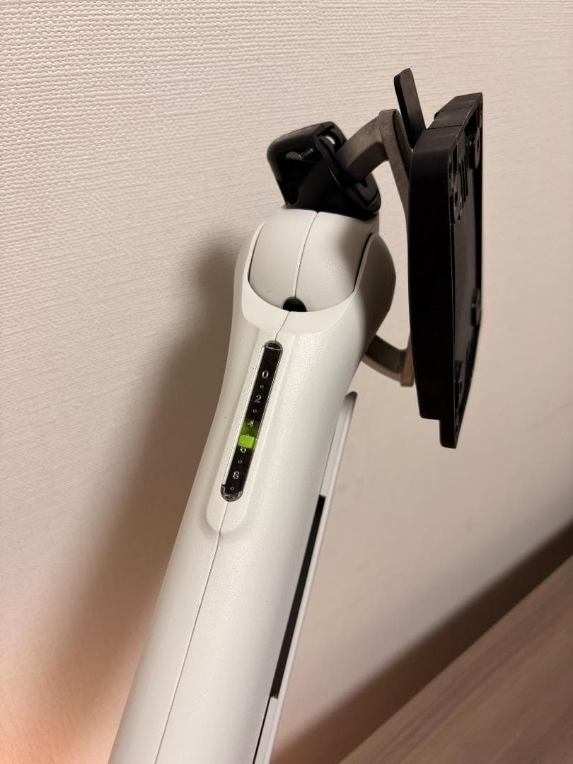 ハーマンミラー Flo X モニターアーム