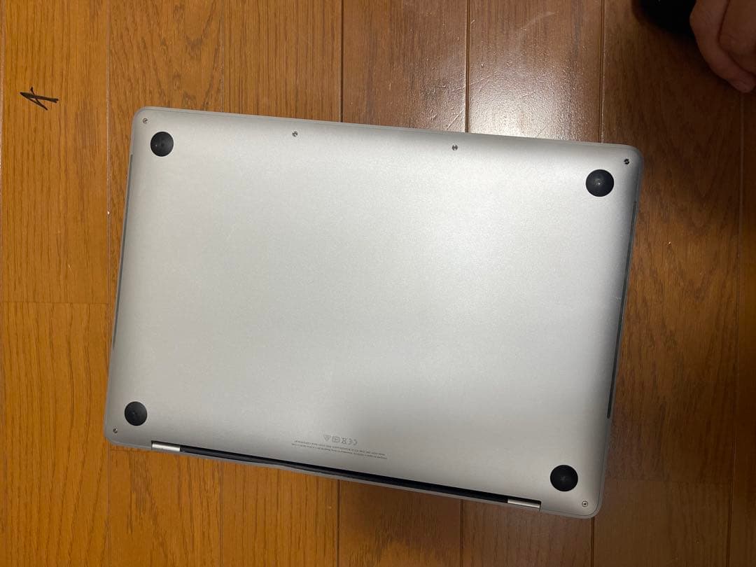 MacBook本体 MacBook Pro 2020 core i7/16 gb/ssd 1tb